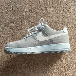 Suede Grey Nike air forces men’s
